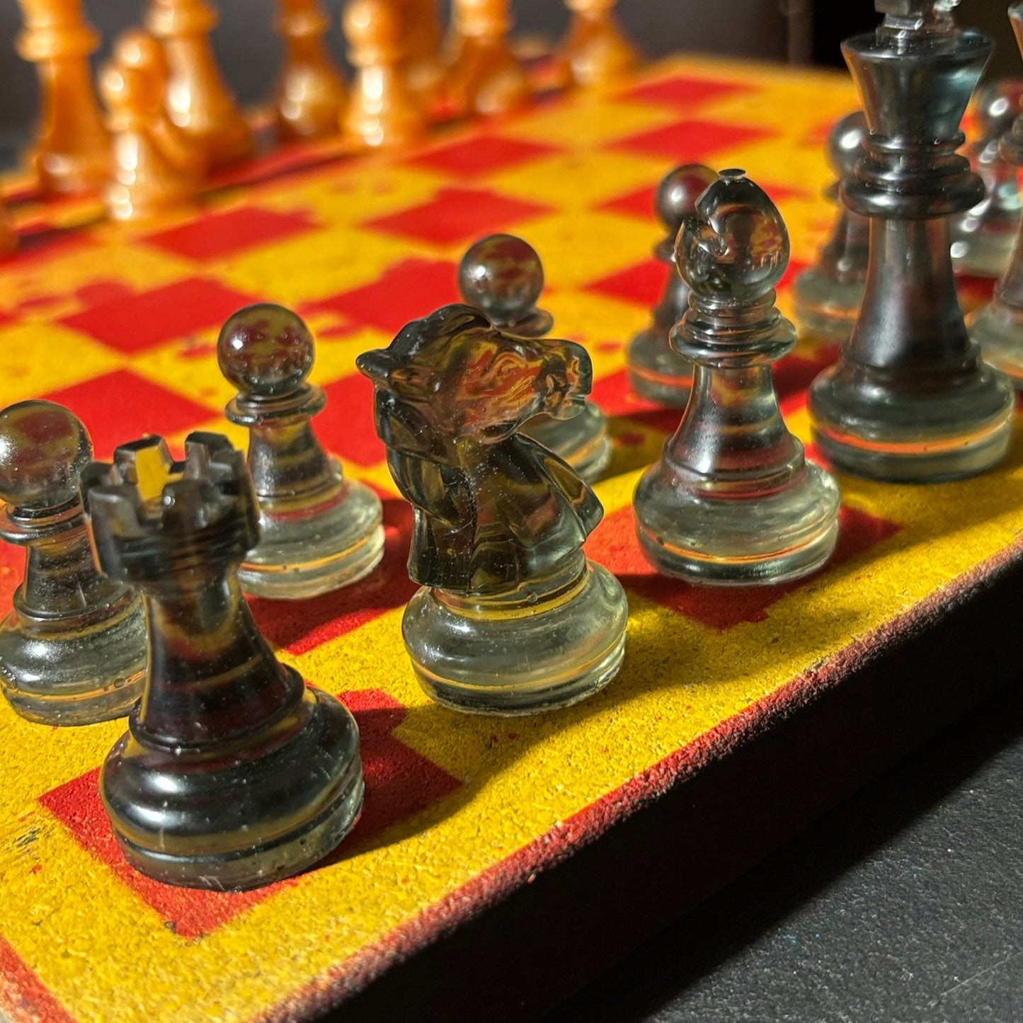 Spartan Golden Red - Painted Chess Set