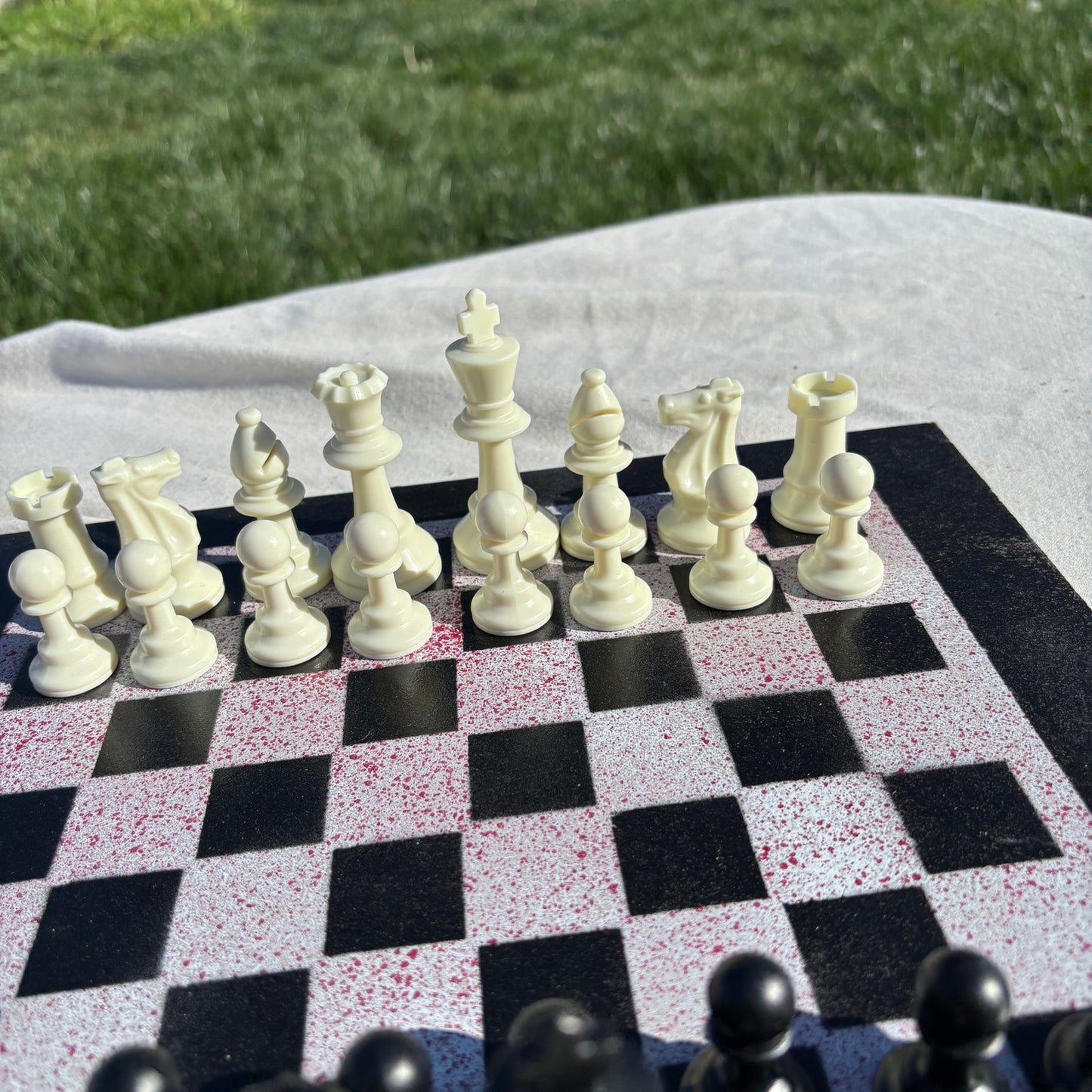 Sprinkled Red - Painted Chess Set