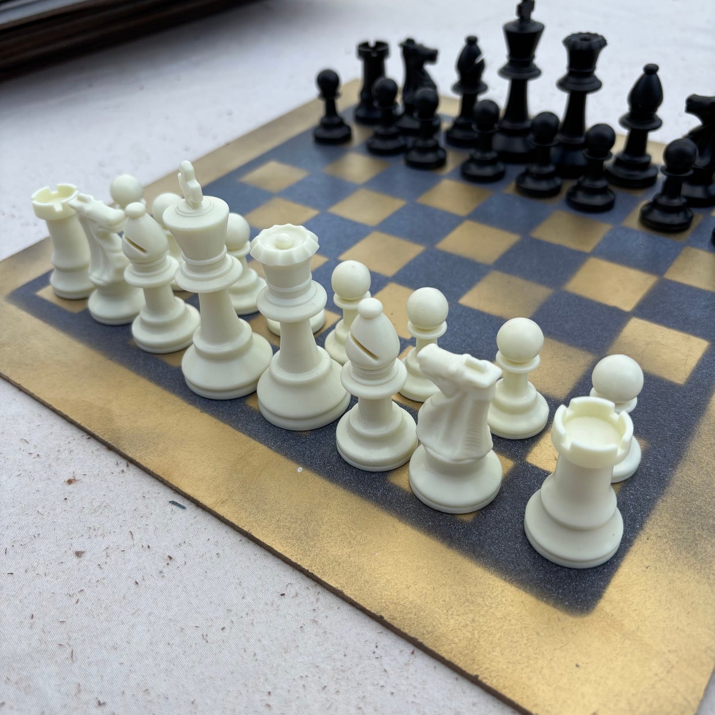 Simple Gold - Painted Chess Set