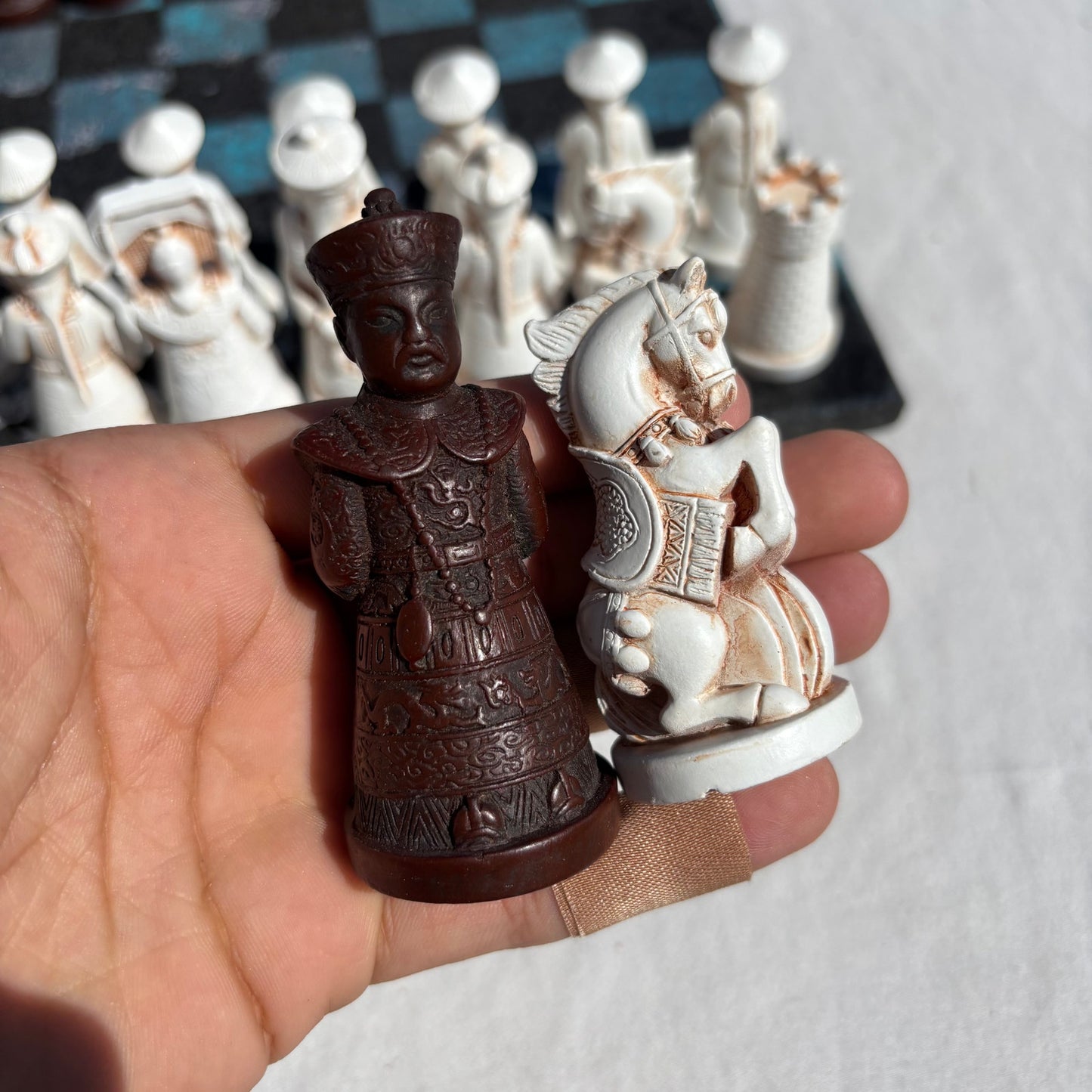 Black & Blue - Chinese Edition Chess Set