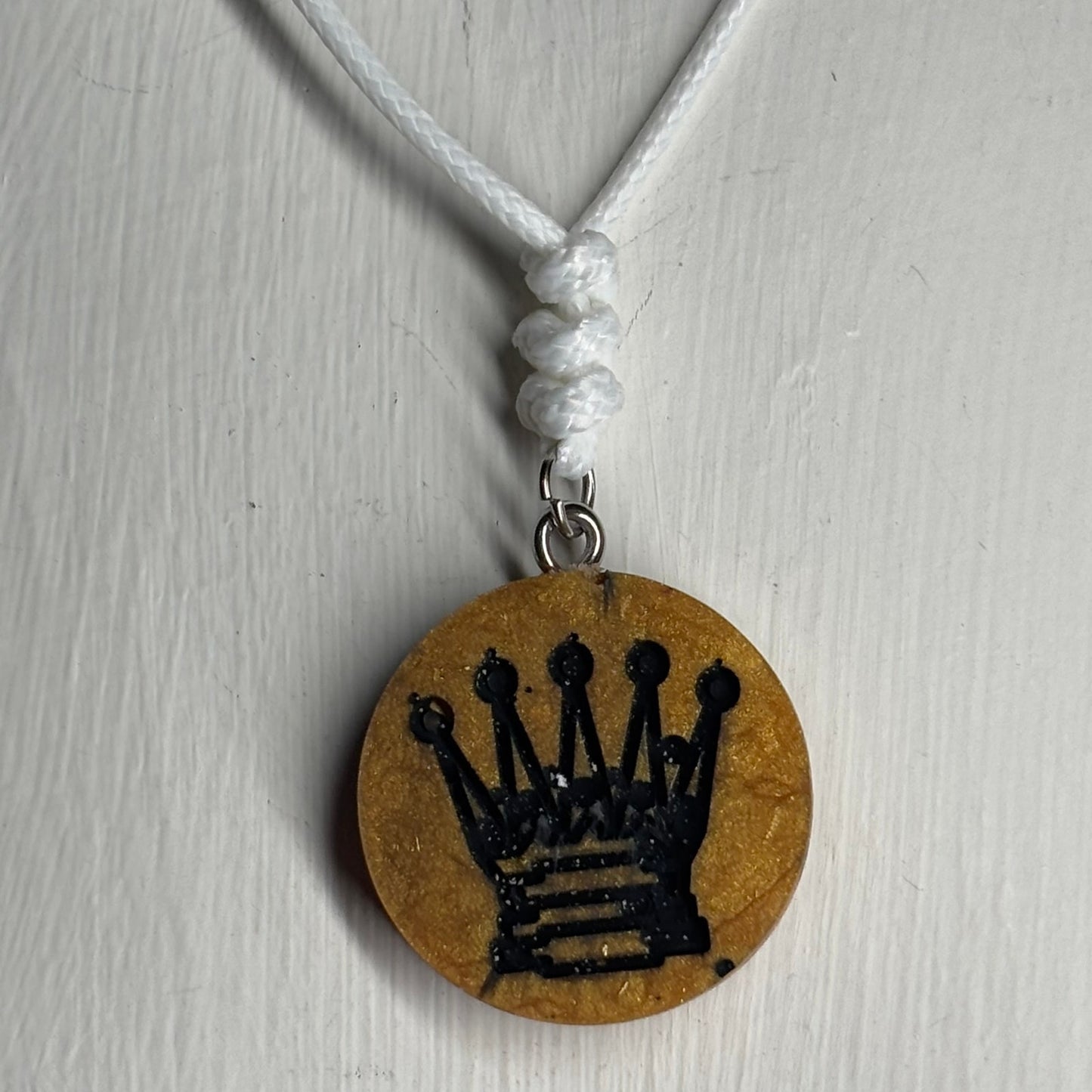 Golden King - Handmade Resin Chess Necklace - Flat Edition