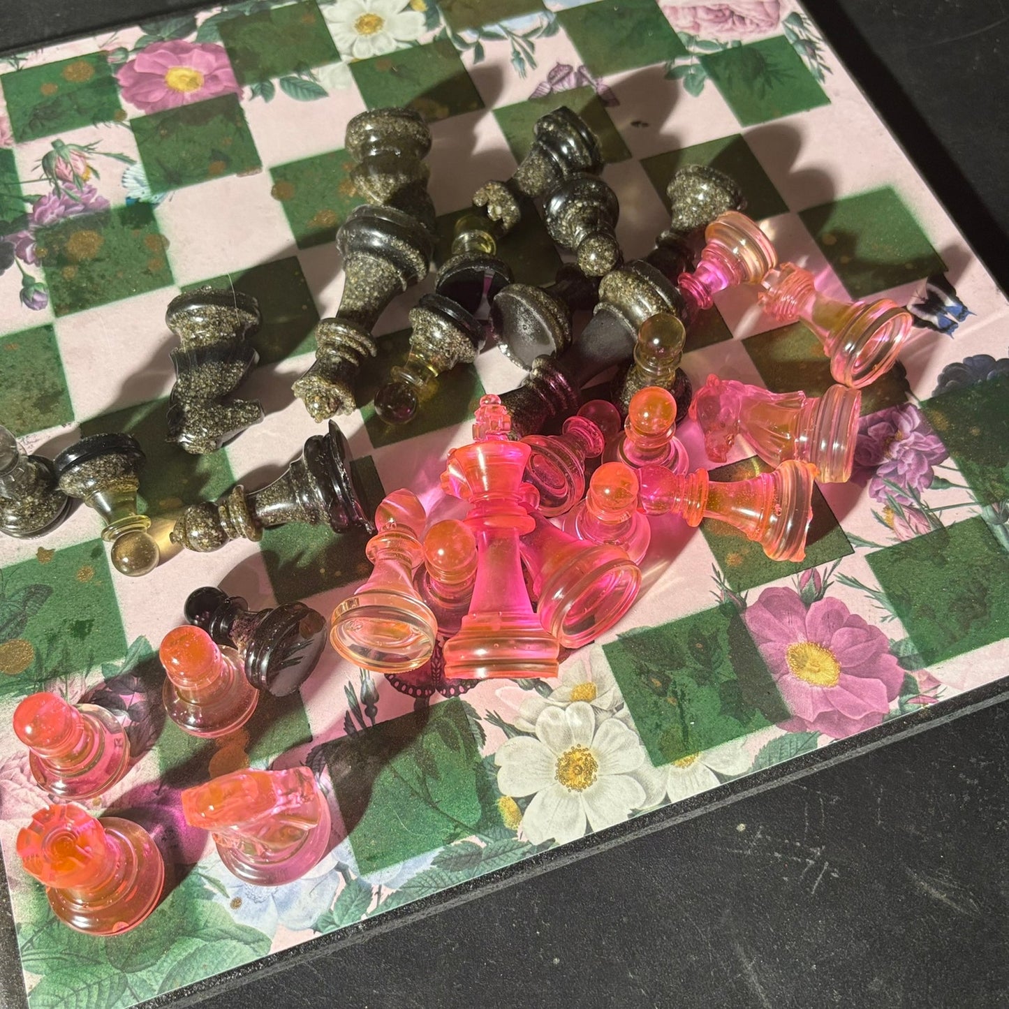 Green Pink Butterfly Flower - Scrapbook Chess Set