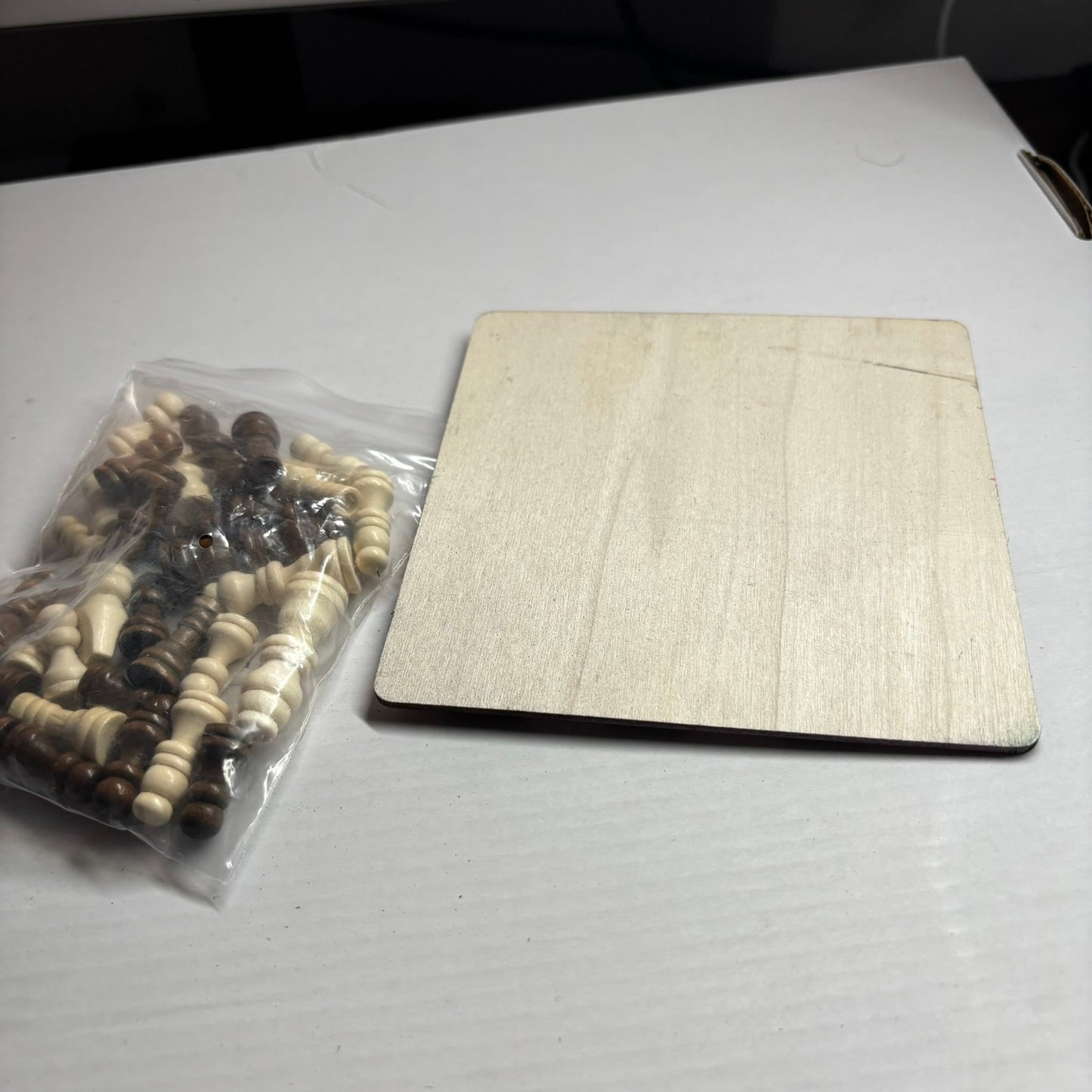 Sky Pink Black - Mini Chess Set