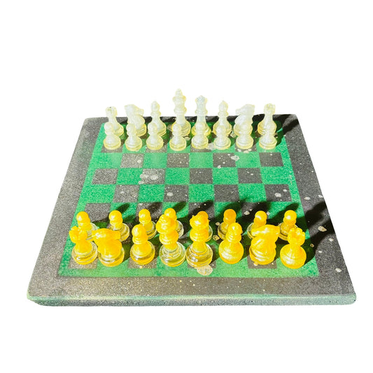 Mistic Yellow Green - Painted Chess Set