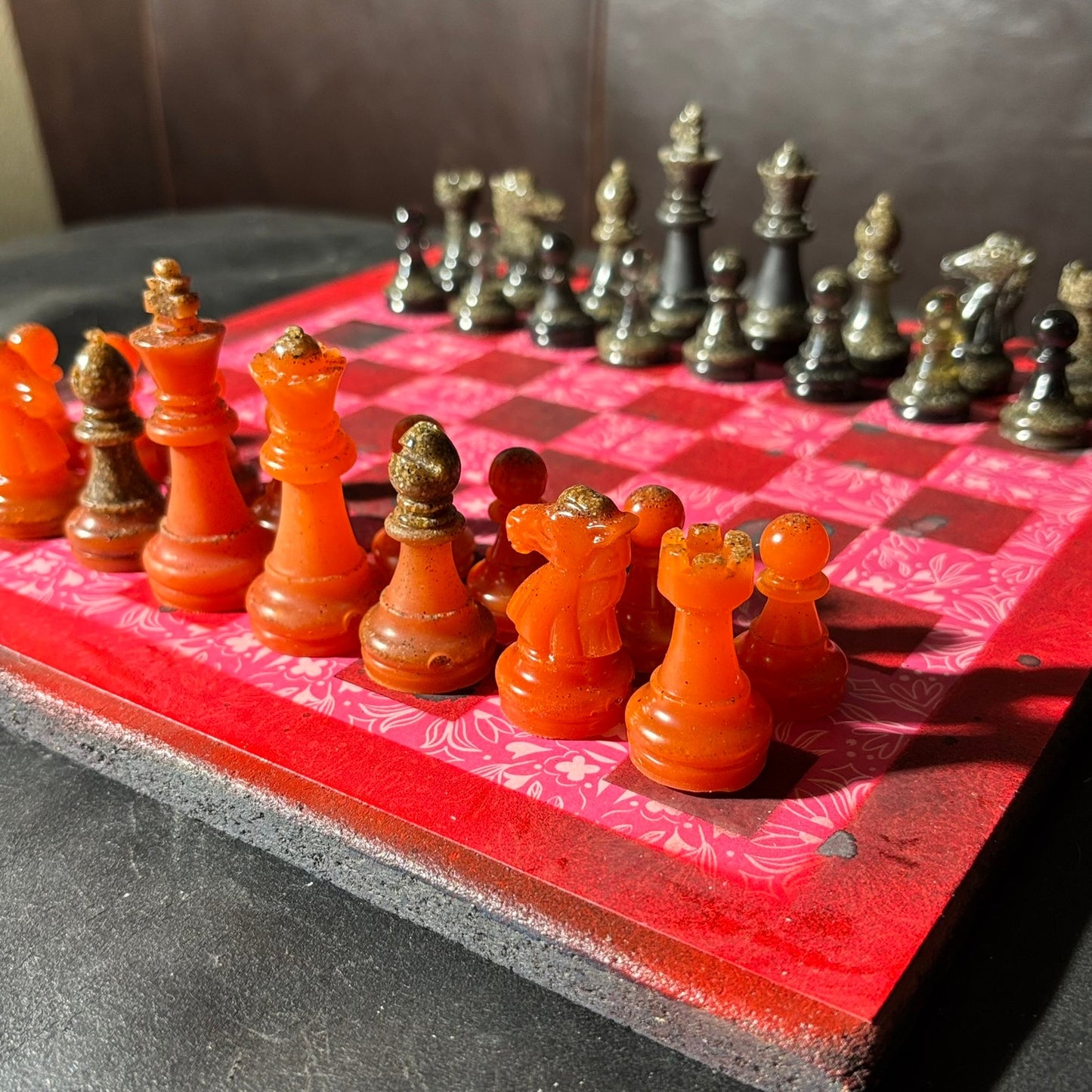 Utopia Vintage Red- Scrapbook Chess Set