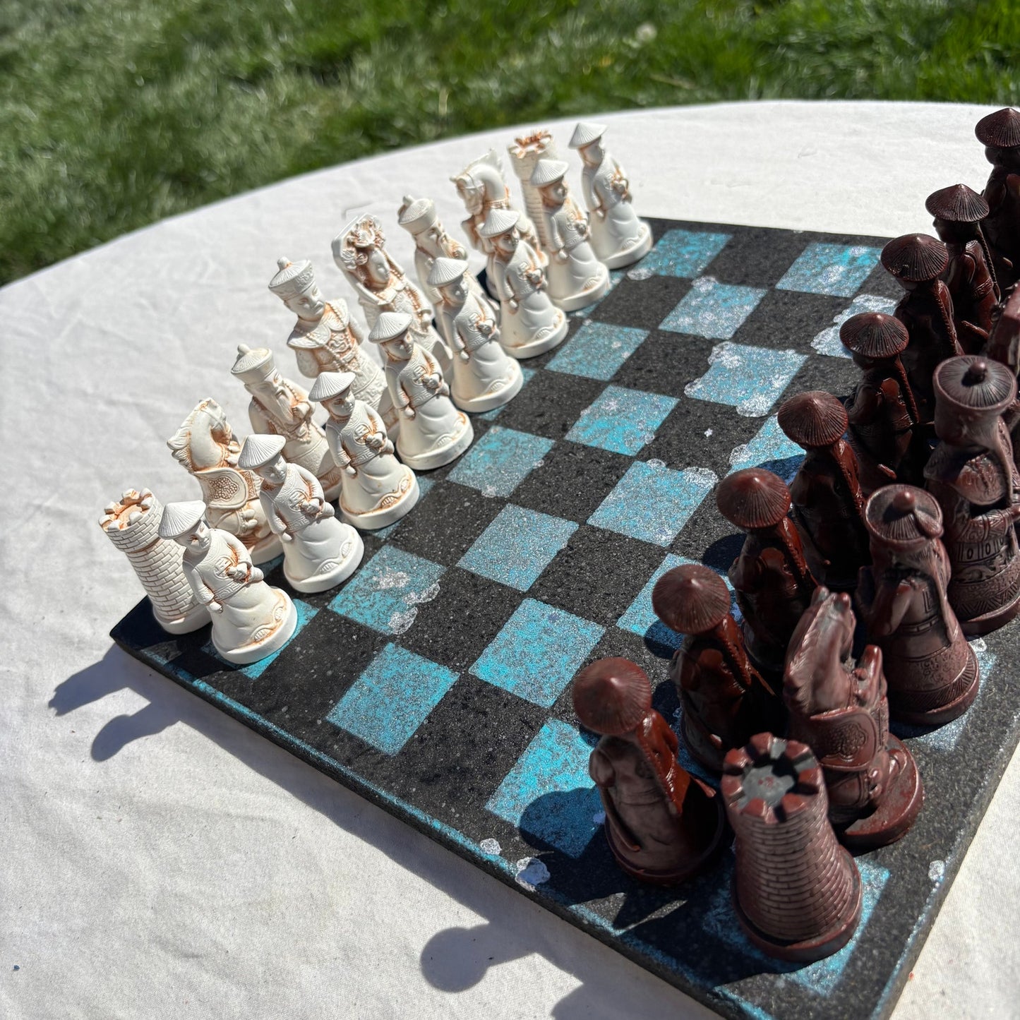 Black & Blue - Chinese Edition Chess Set