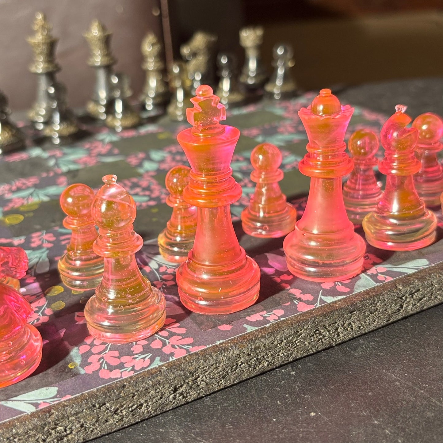 Retro Pink Flowers - Scrapbook Chess Set