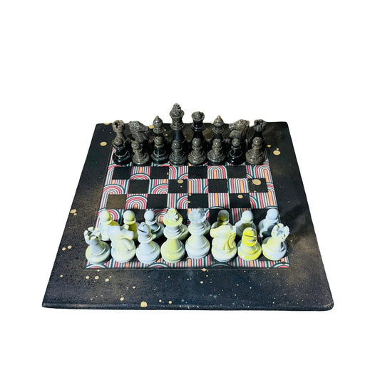 Retro Vintage - Large Deluxe Chess Set