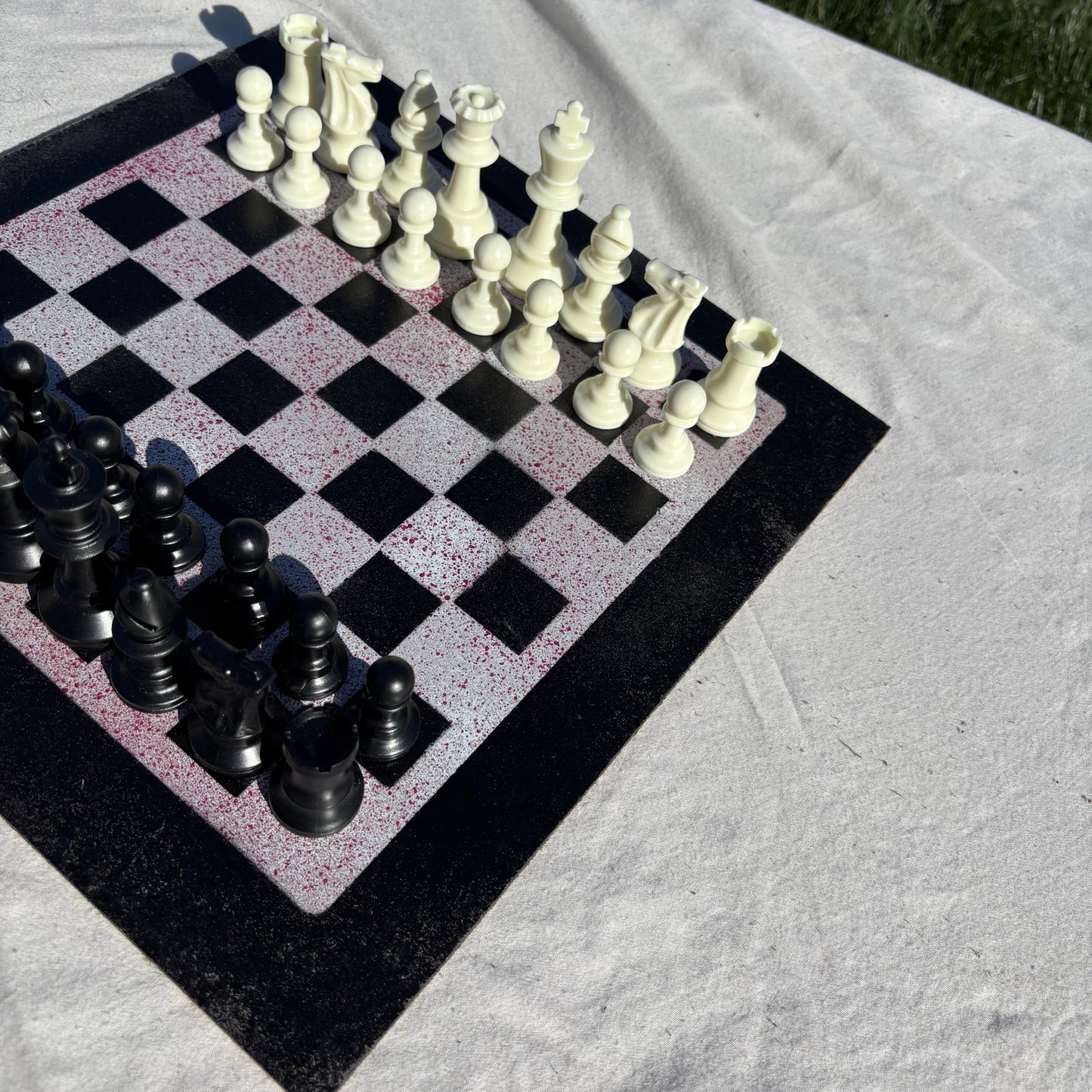 Sprinkled Red - Painted Chess Set