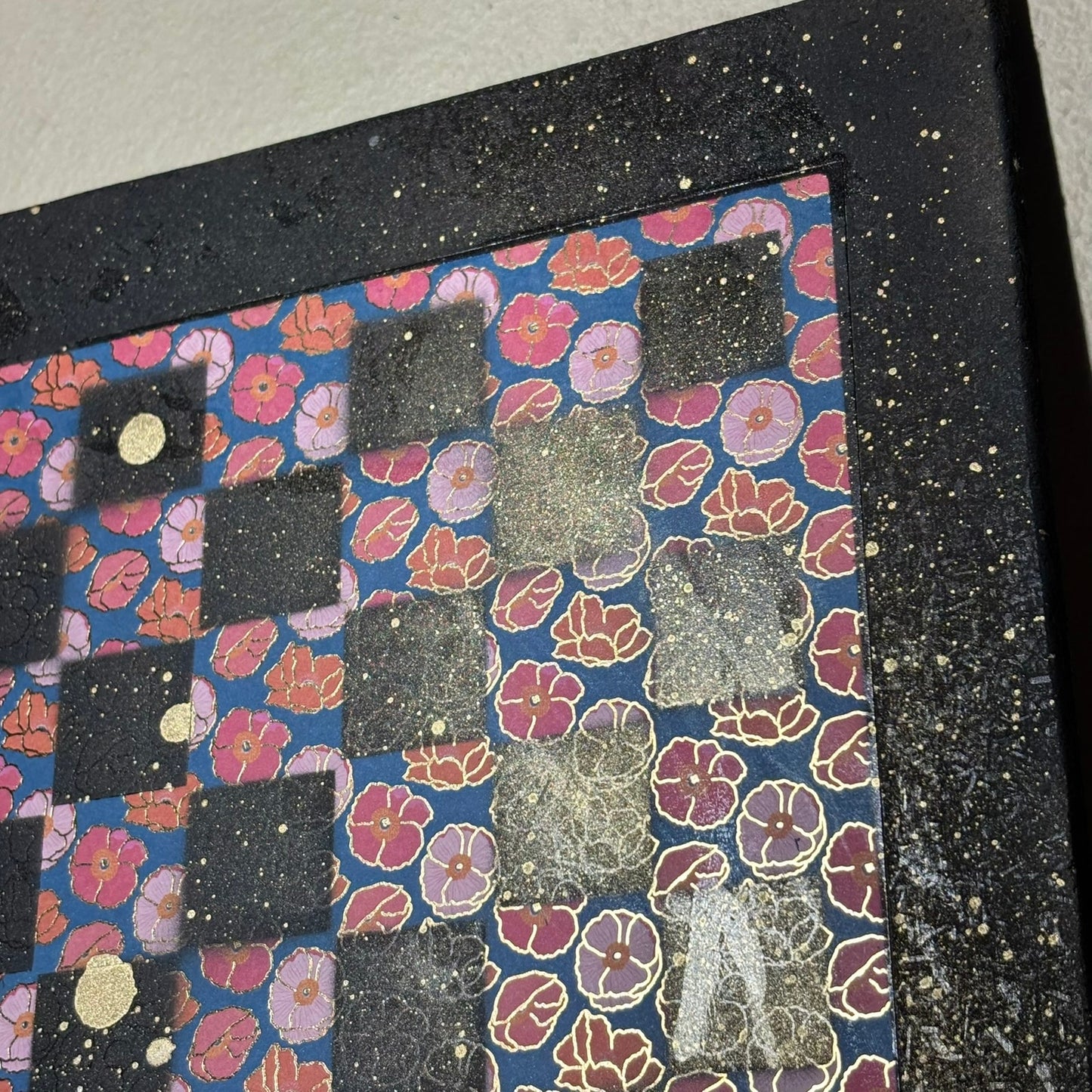 Supreme Flowers With Golden Hue - Large Scrapbook Chess Board