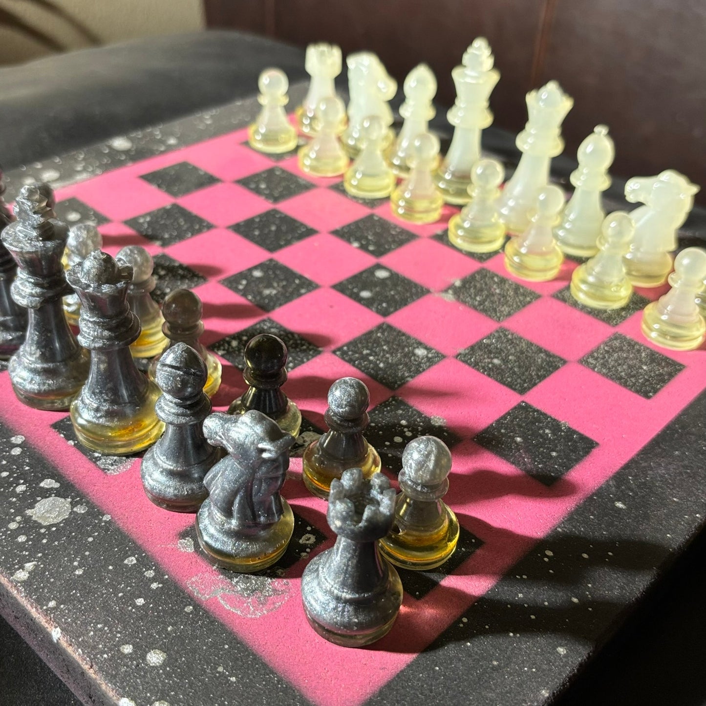 Chrome Drip Pink - Painted Chess Set