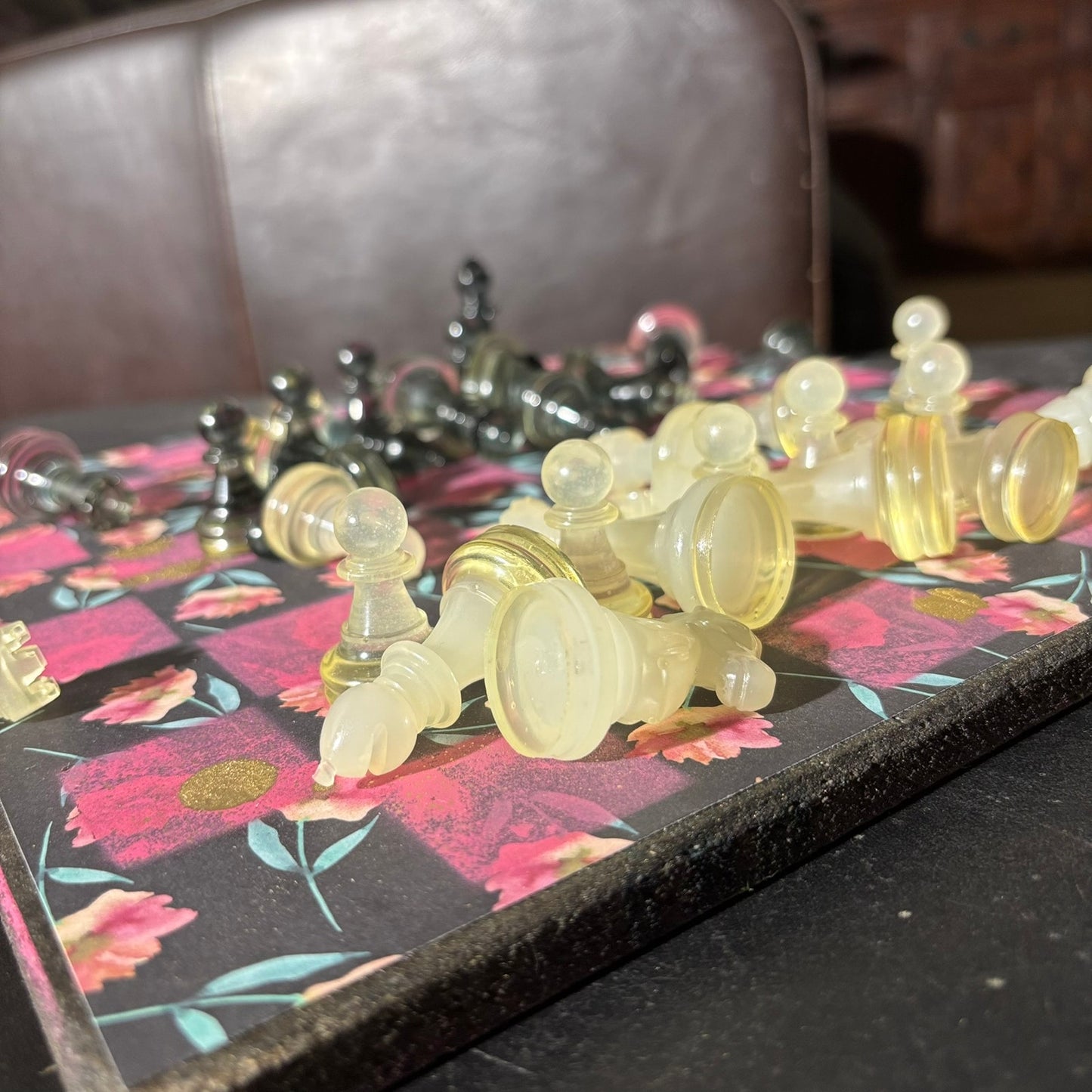 Beautiful Black Pink Flowers - Scrapbook Chess Set