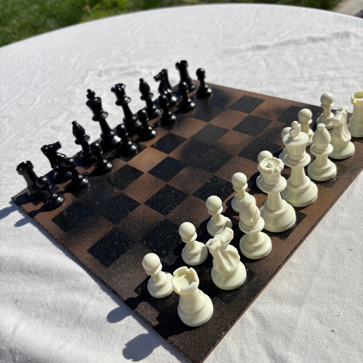 Vintage Brown - Painted Chess Set