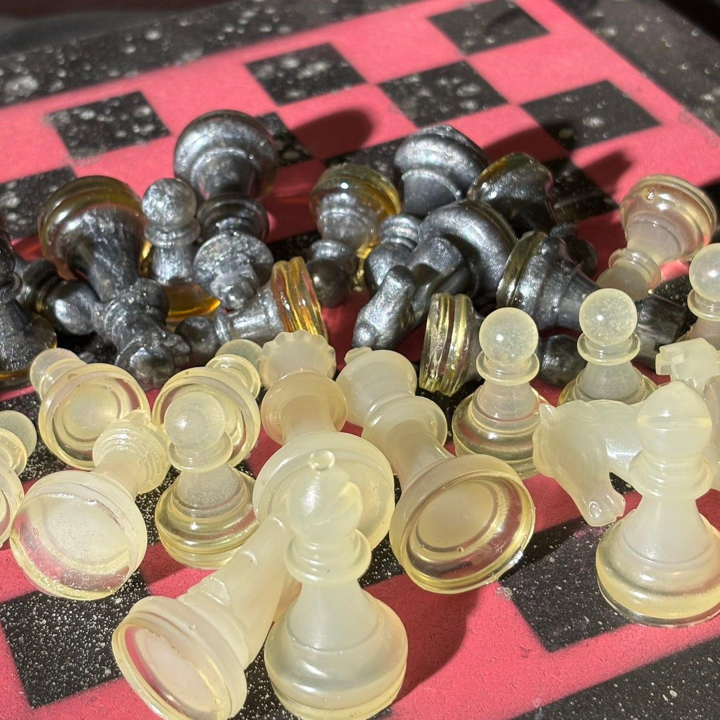 Chrome Drip Pink - Painted Chess Set