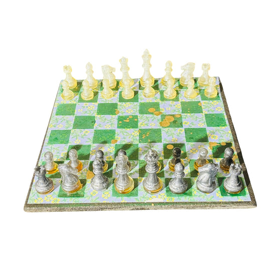 Gold Splattered Green Pattern - Scrapbook Chess Set