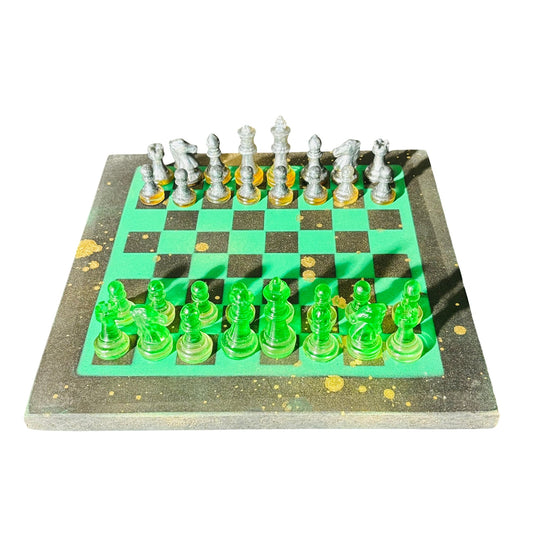 Golden Green - Painted Chess Set