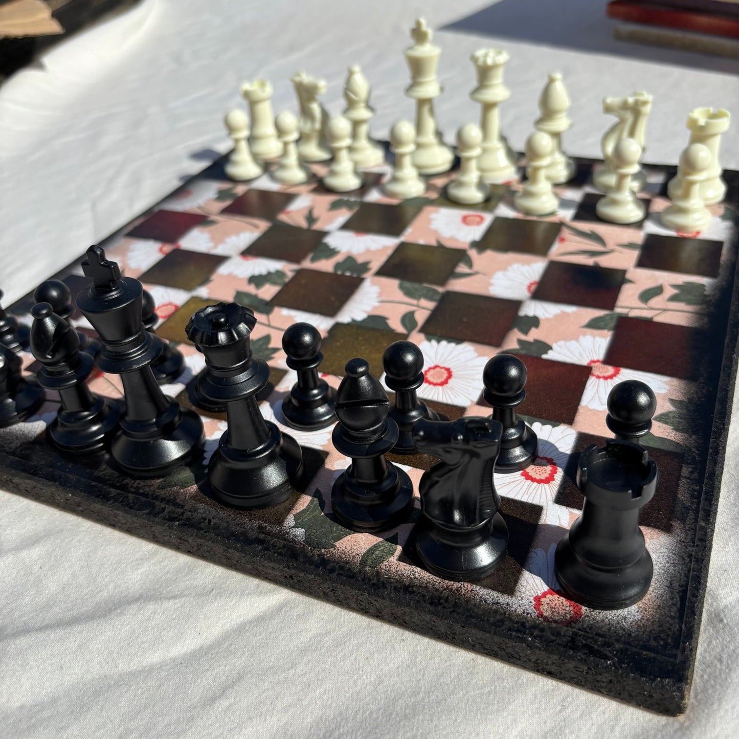 Vintage Flowers - Scrapbook Chess Set
