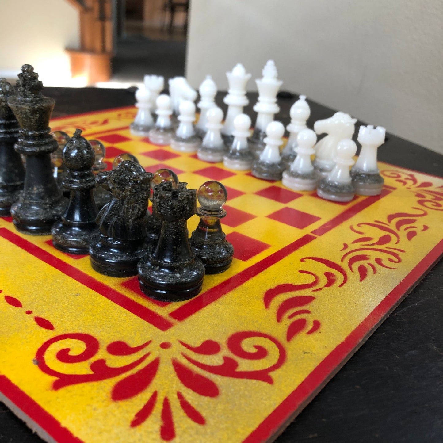 Royal Yellow & Red - Painted Chess Set