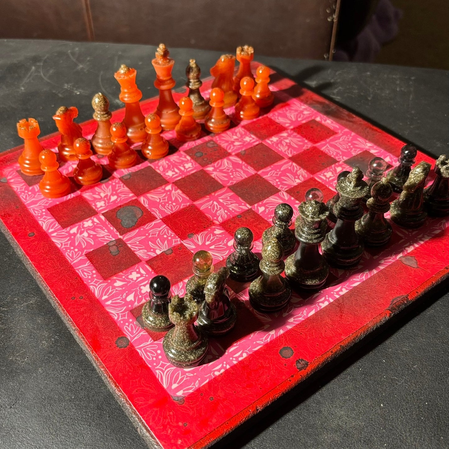 Utopia Vintage Red- Scrapbook Chess Set