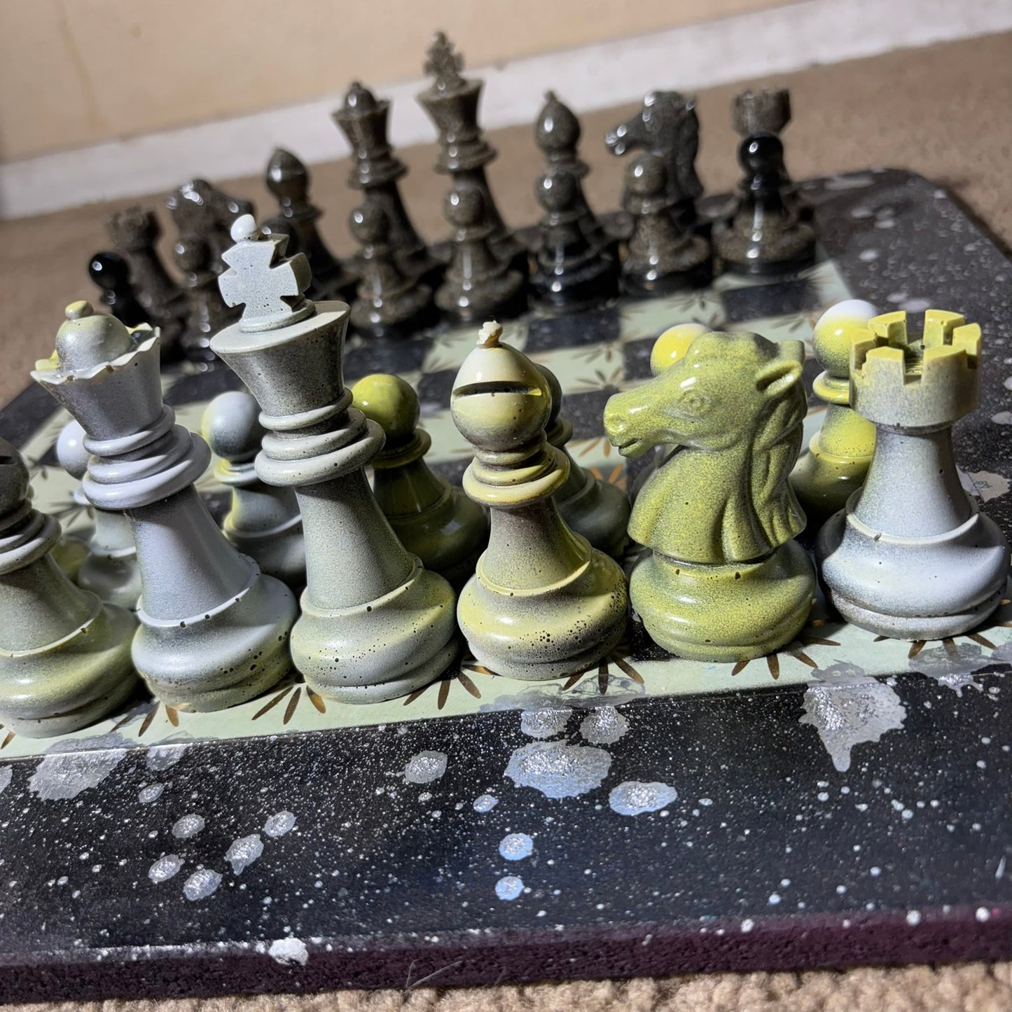 Mystic Green Chrome Drip - Large Deluxe Chess Set