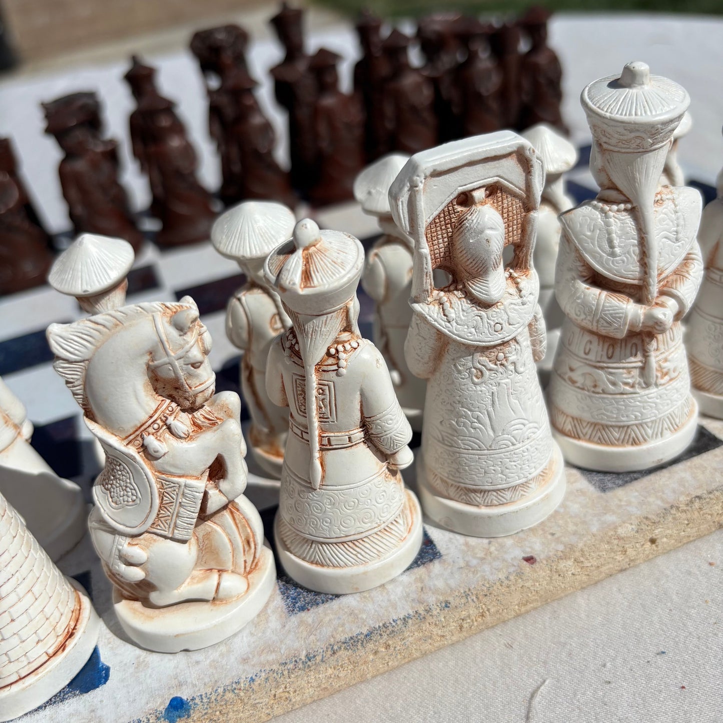 Space White - Chinese Edition Chess Set