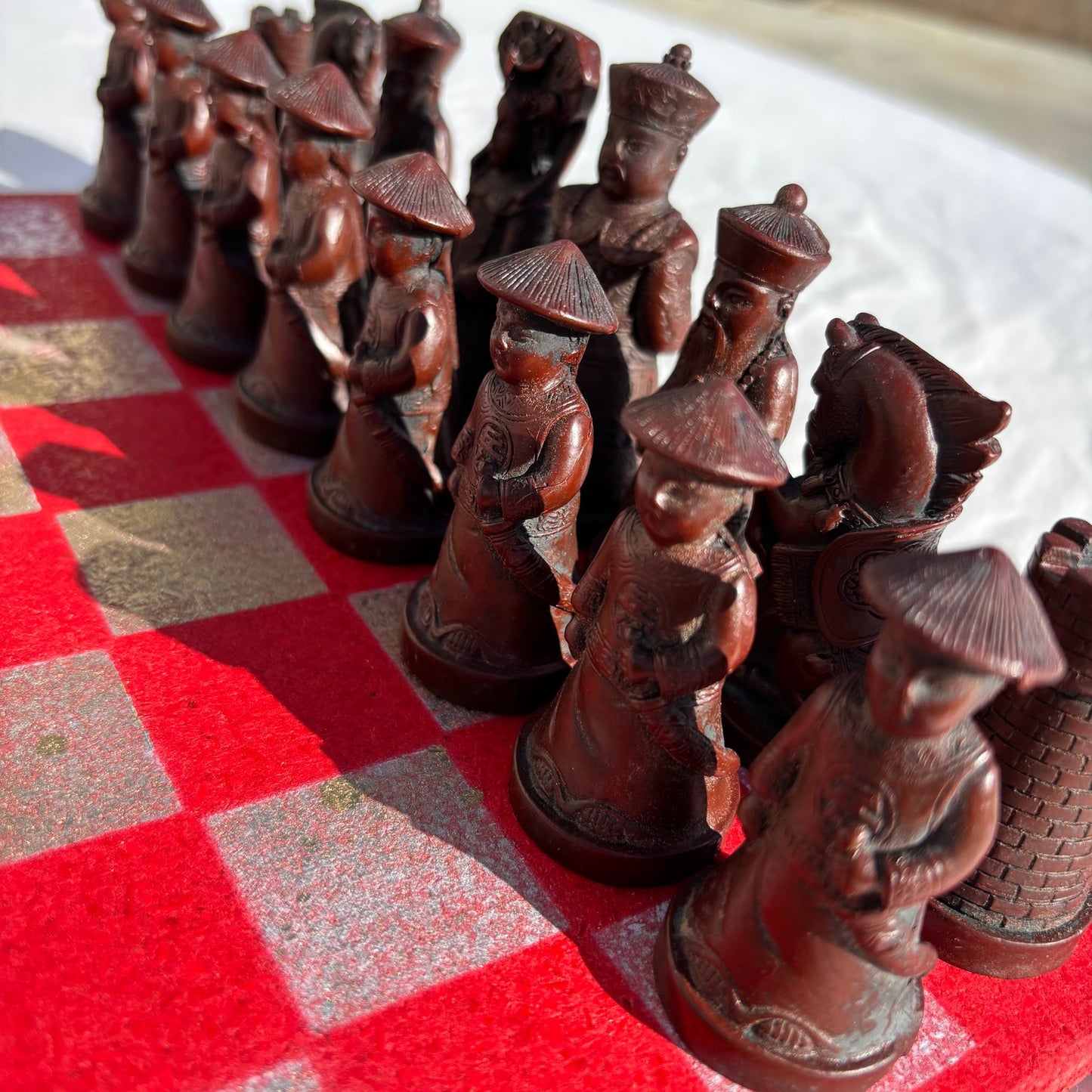 Red & White Gold Hue - Chinese Edition Chess Set