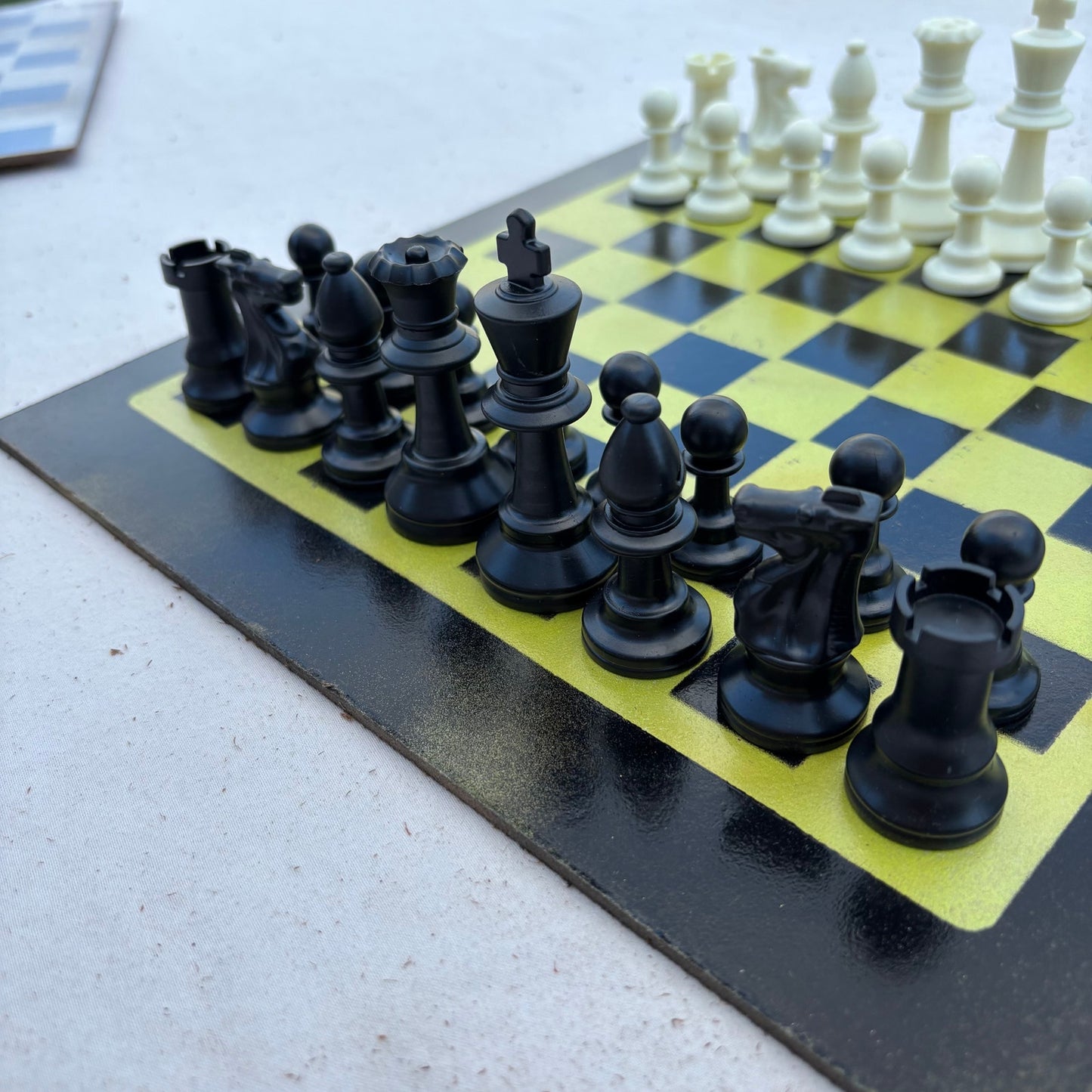 Splendid Green - Painted Chess Set