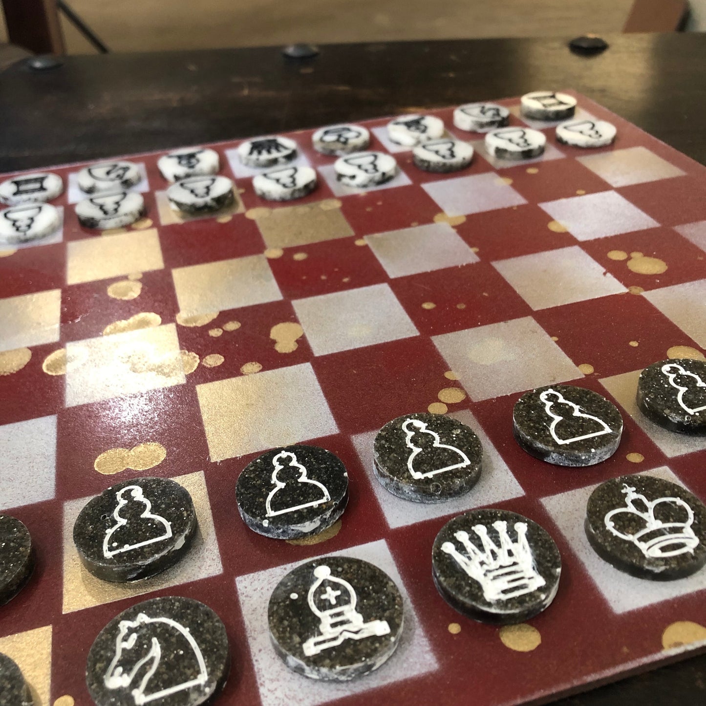 Golden Red - Painted Chess Set