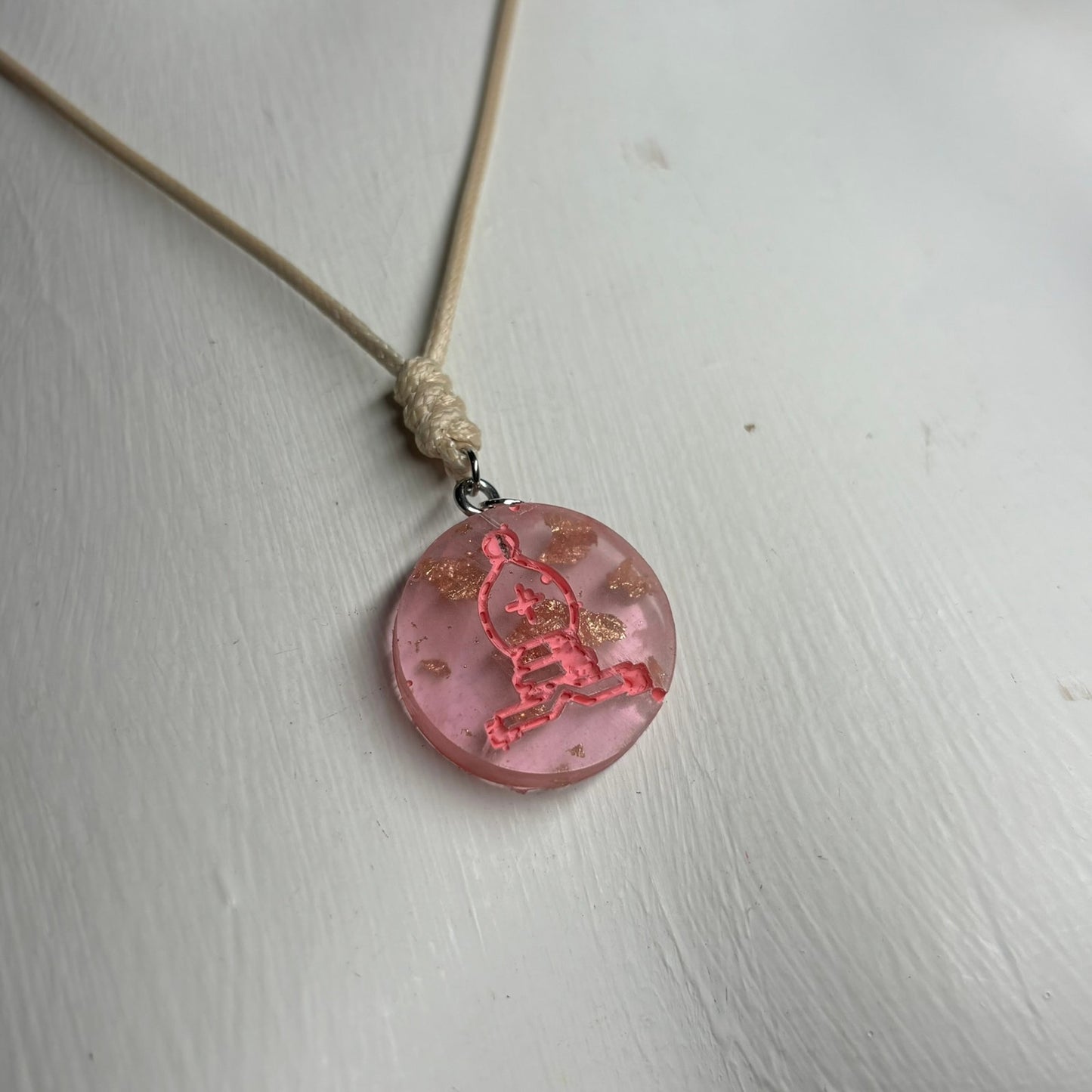 Royal Cream Pink - Handmade Resin Chess Necklace