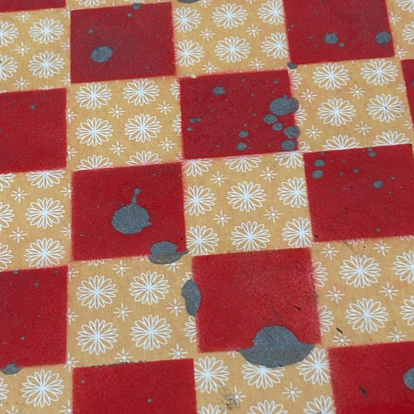 Yellow Patterned Red - Scrapbook Chess Set
