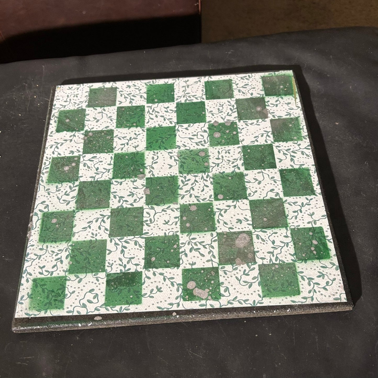 Royal Green Pattern - Scrapbook Chess Set