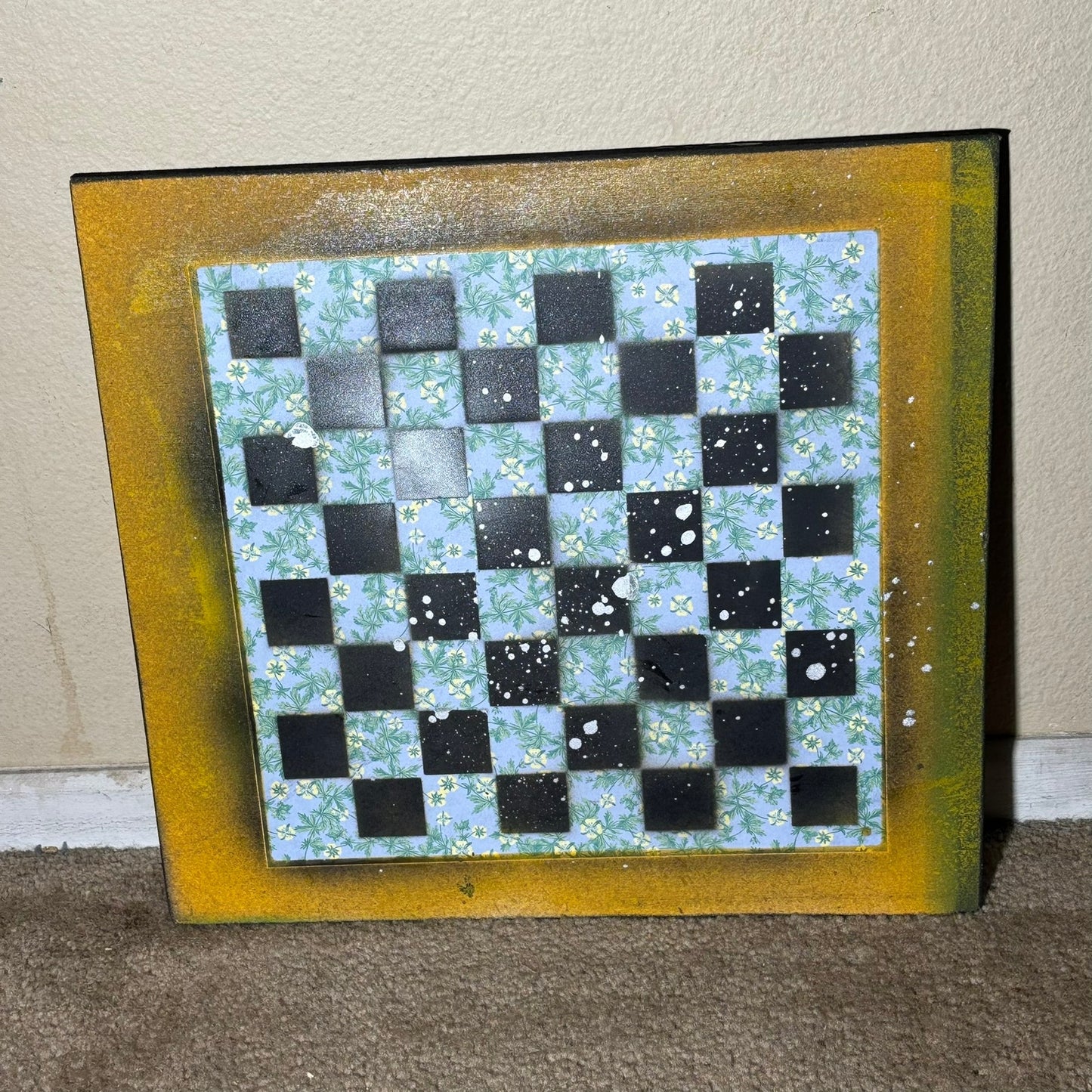 Pretty Flower Yellow Border - Large Scrapbook Chess Board