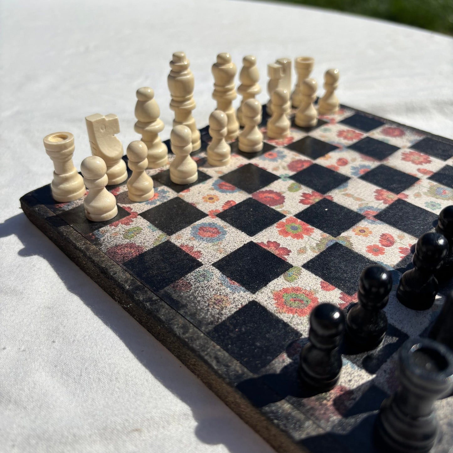 Vintage Flowers - Scrapbook Chess Set