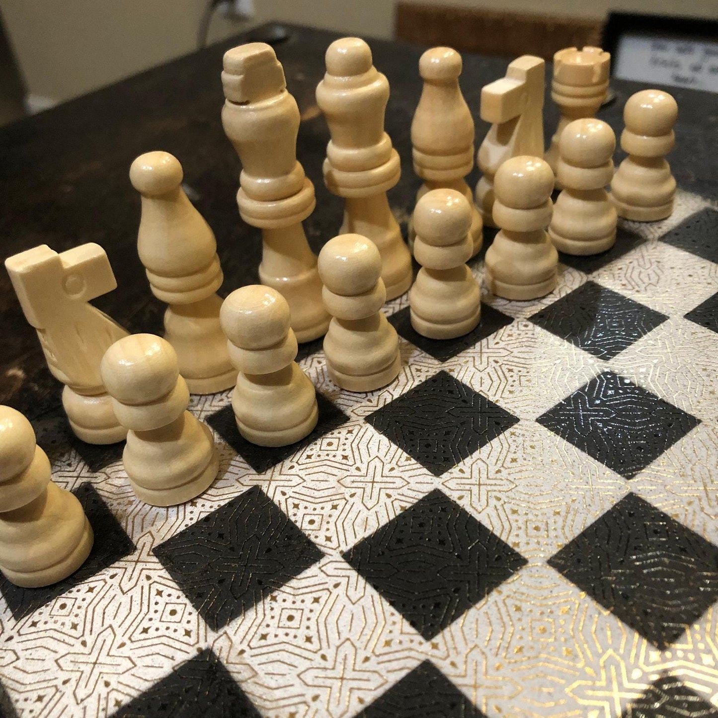 Scrapbook Chess Set - Goil Foiled Lining - White & Black