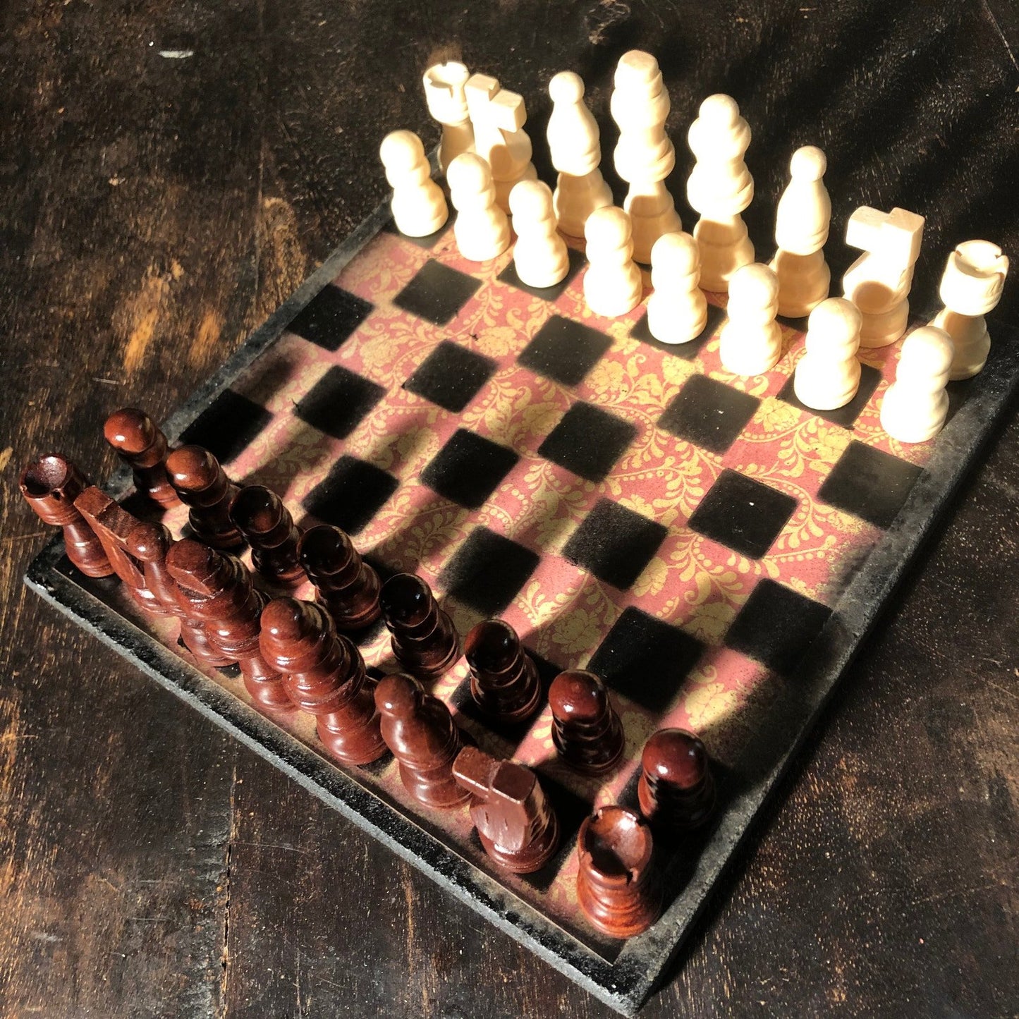 Scrapbook Chess Set - Red Vintage
