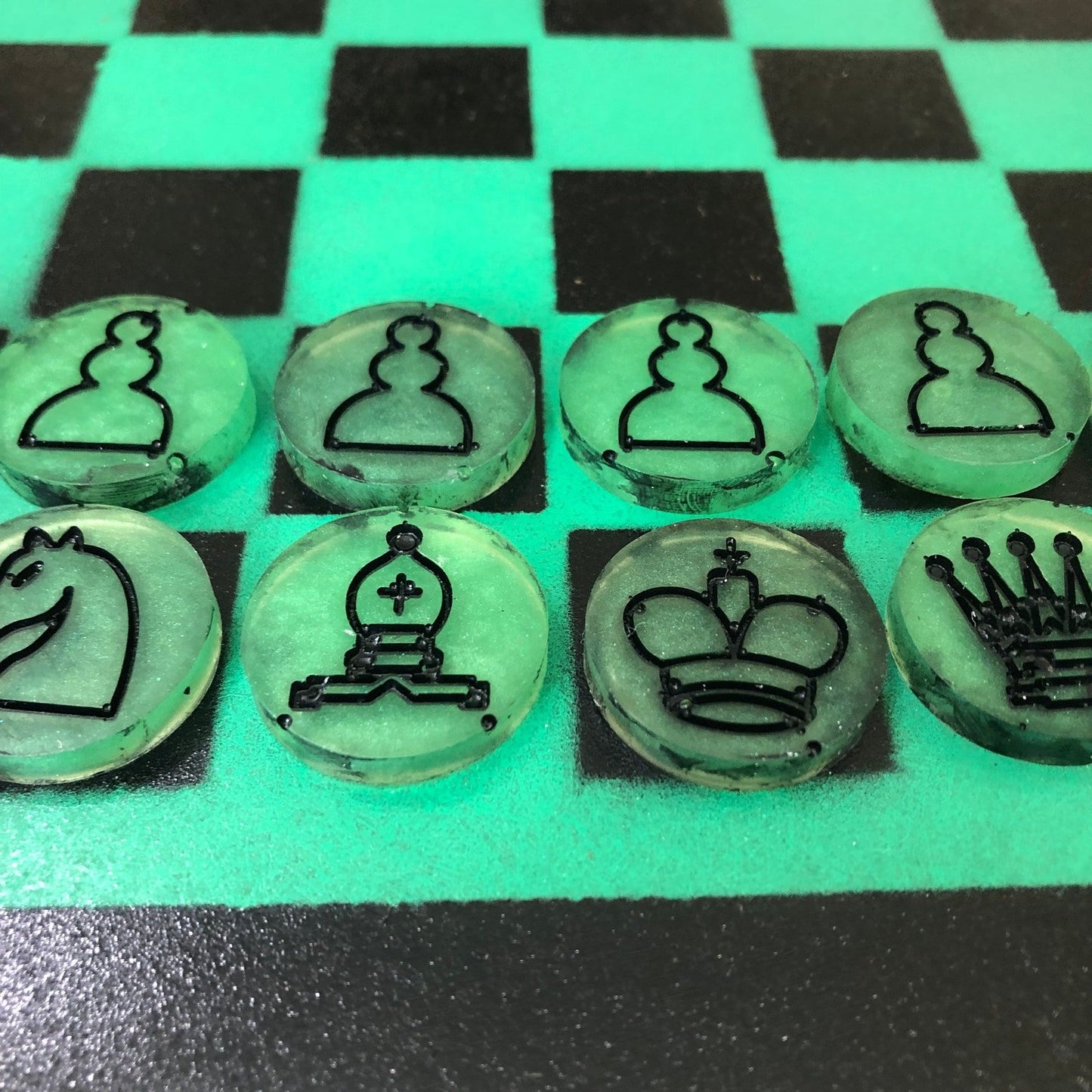 Painted Chess Set - Speed Green (Resin Pieces)