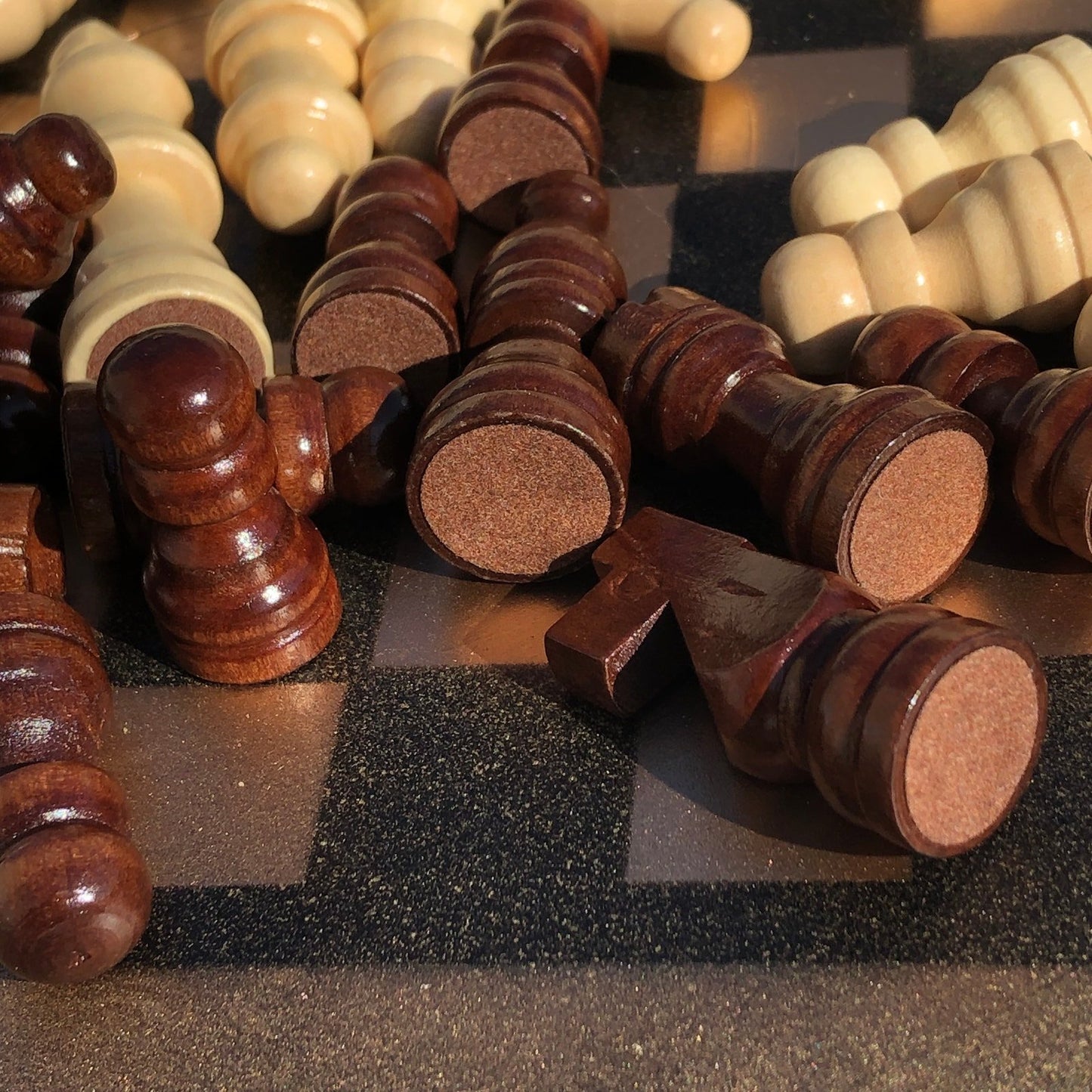 Vinyl Chess Set - Black & Gold