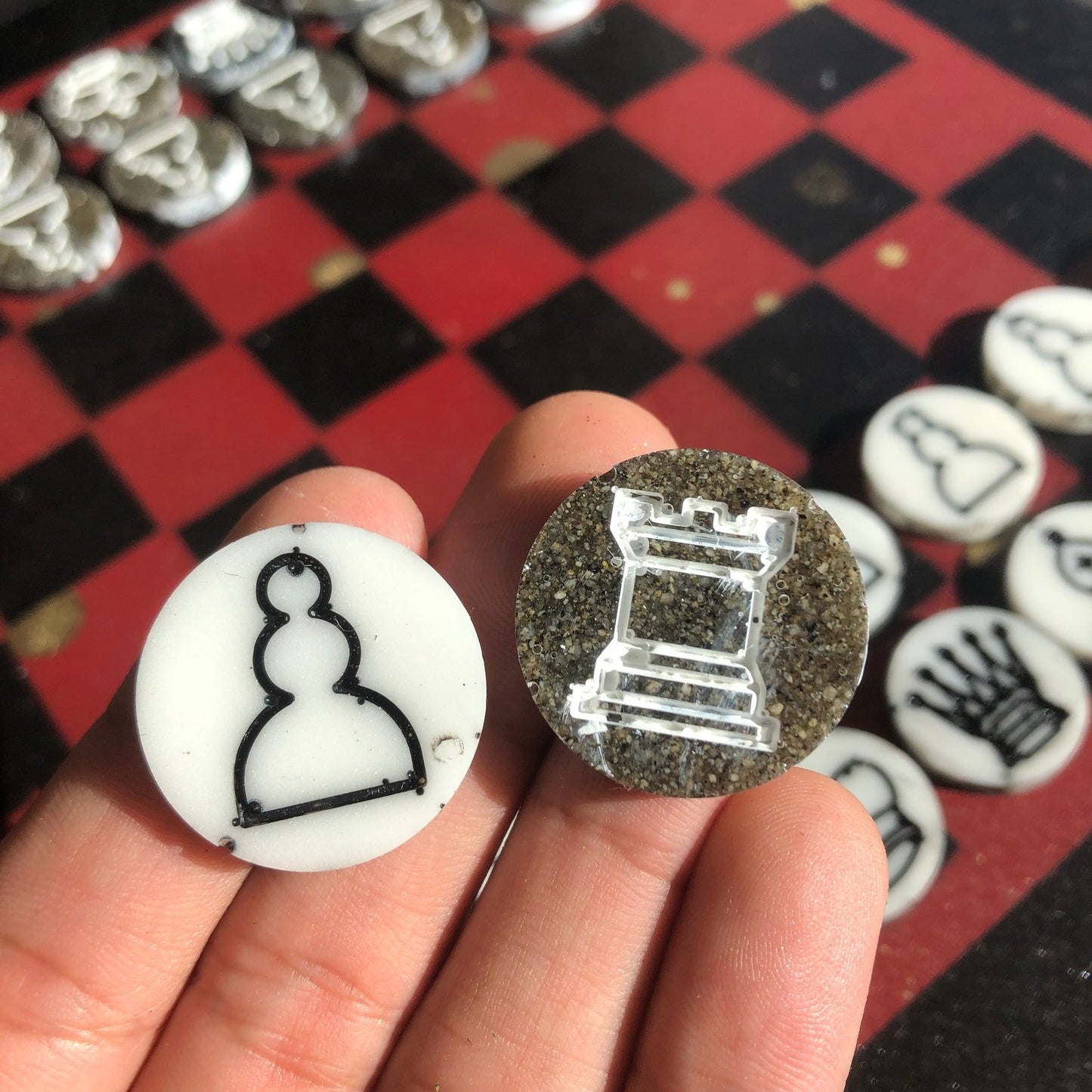 Chess Set - Red Sprinkled Gold