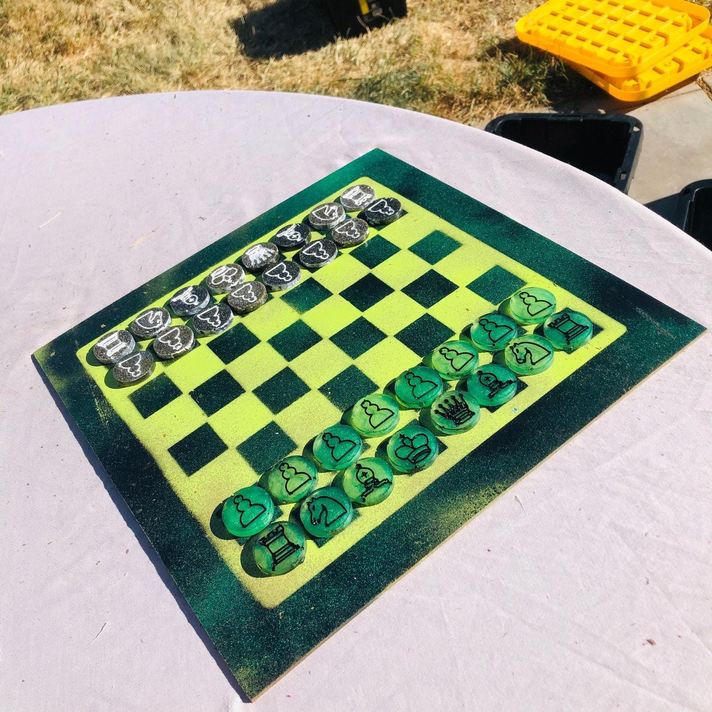 Chess Set - Sheen Green Edition