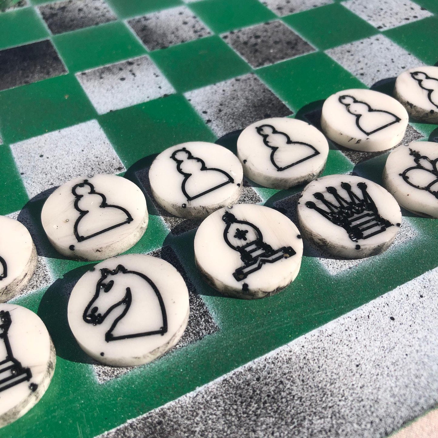 Chess Set - Green Void