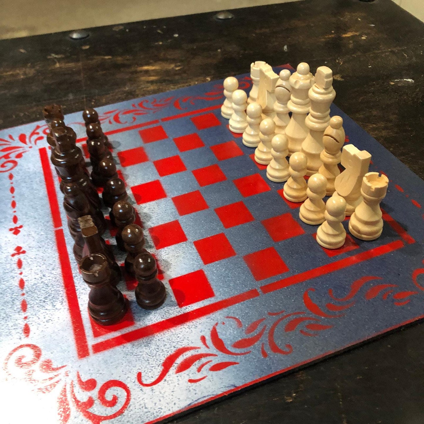 Chess Set - Blue Red Mist
