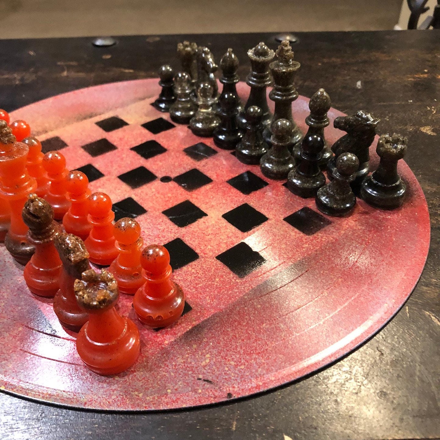 Vinyl Chess Set - Mist Red (Resin Pieces)