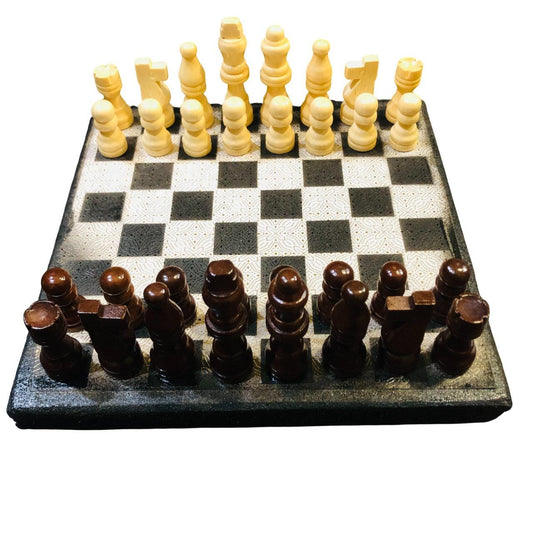 Scrapbook Chess Set - Goil Foiled Lining - White & Black