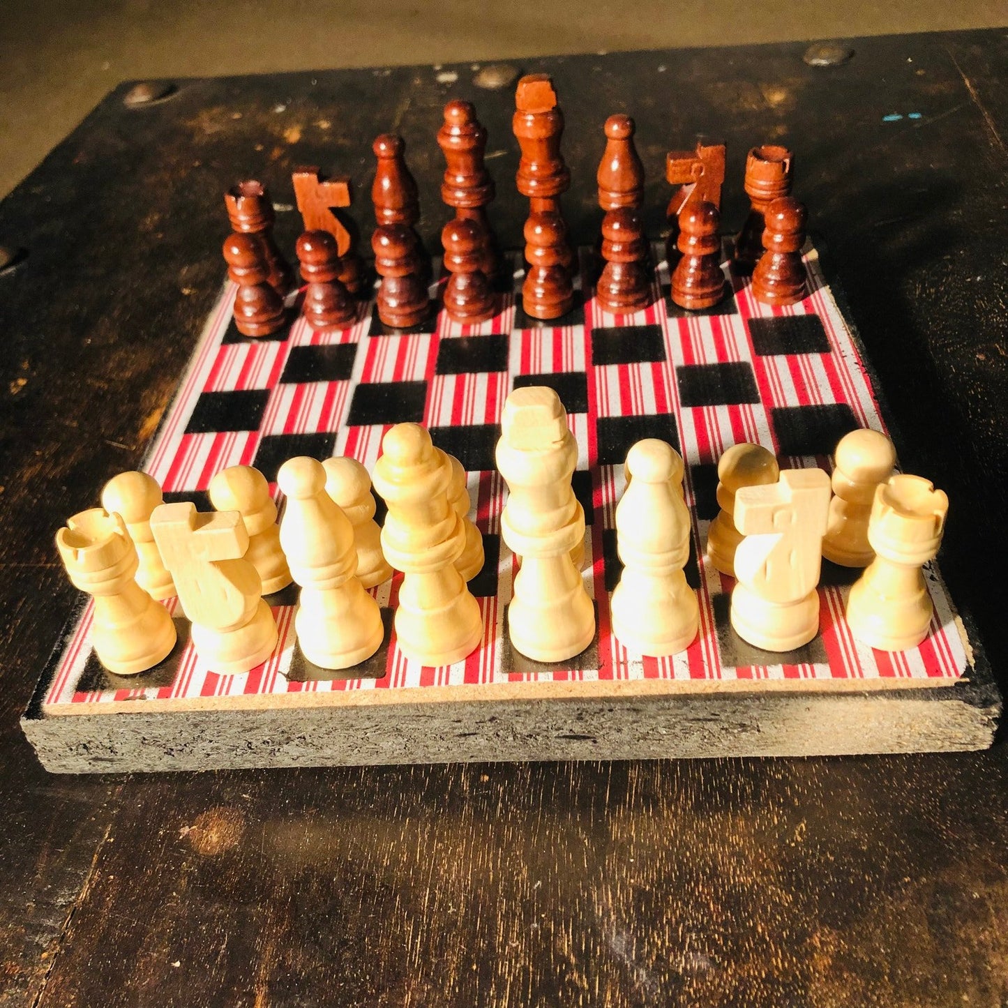 Scrapbook Chess Set - Red & White Lines