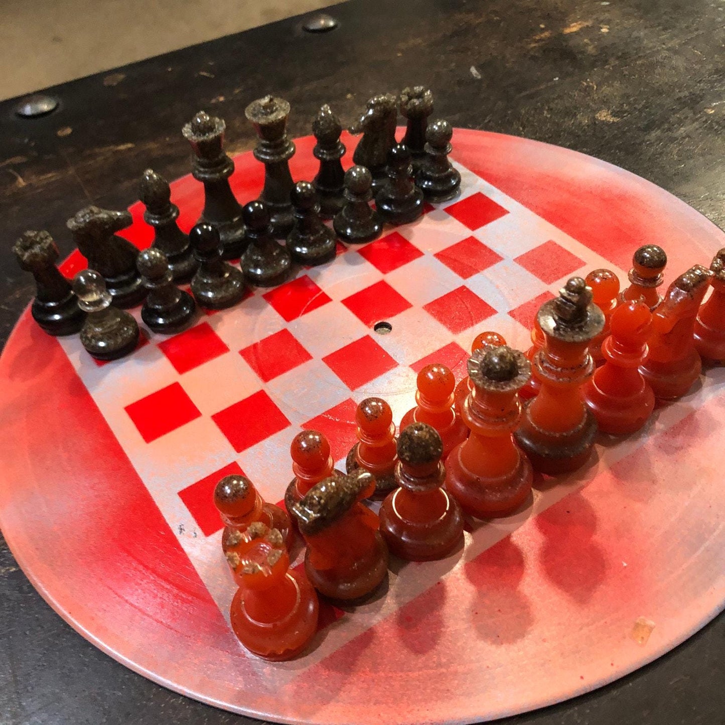 Vinyl Chess Set - Red Mist (Resin Pieces)