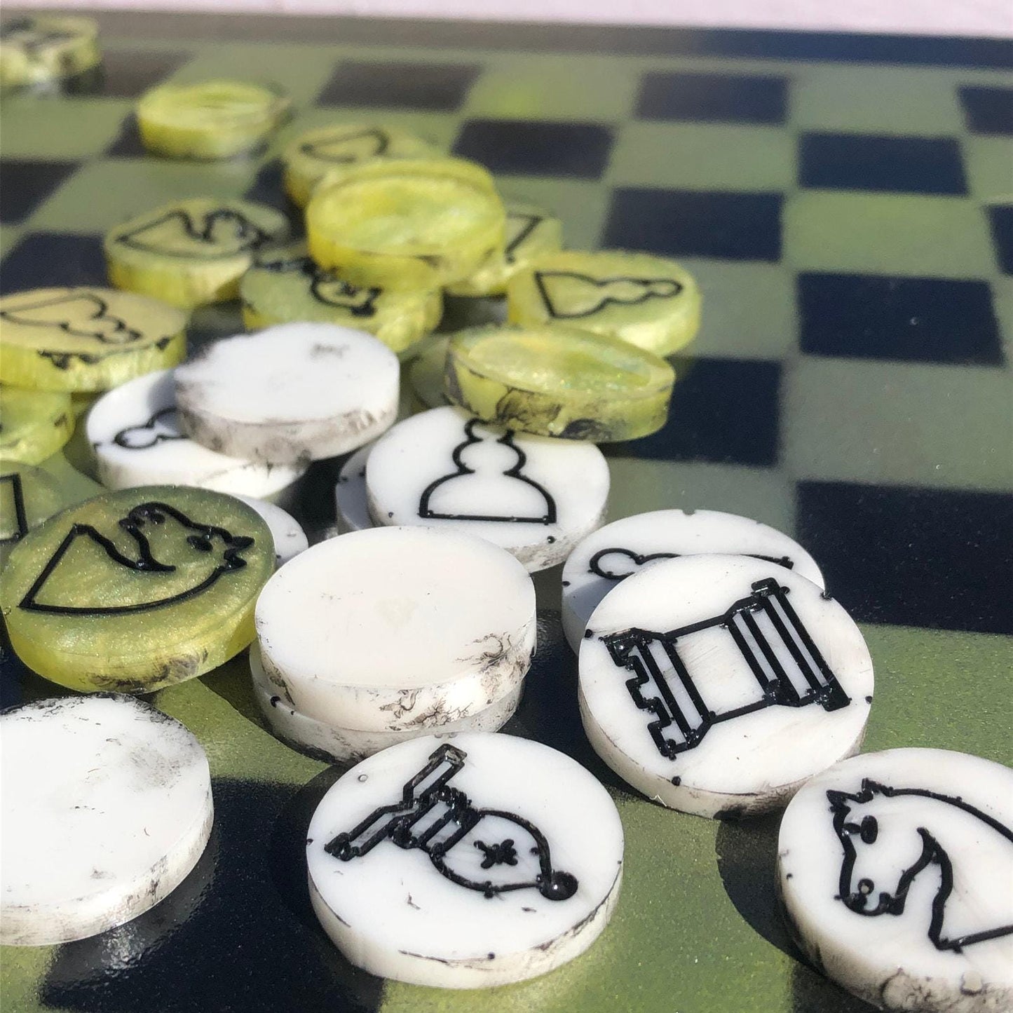 Chess Set - Sheen Green