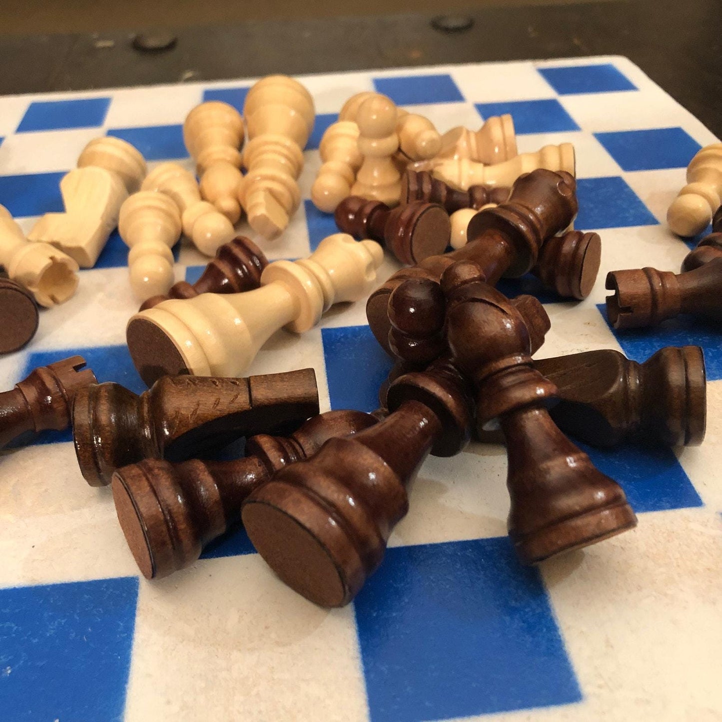 Chess Set - Simple White & Blue