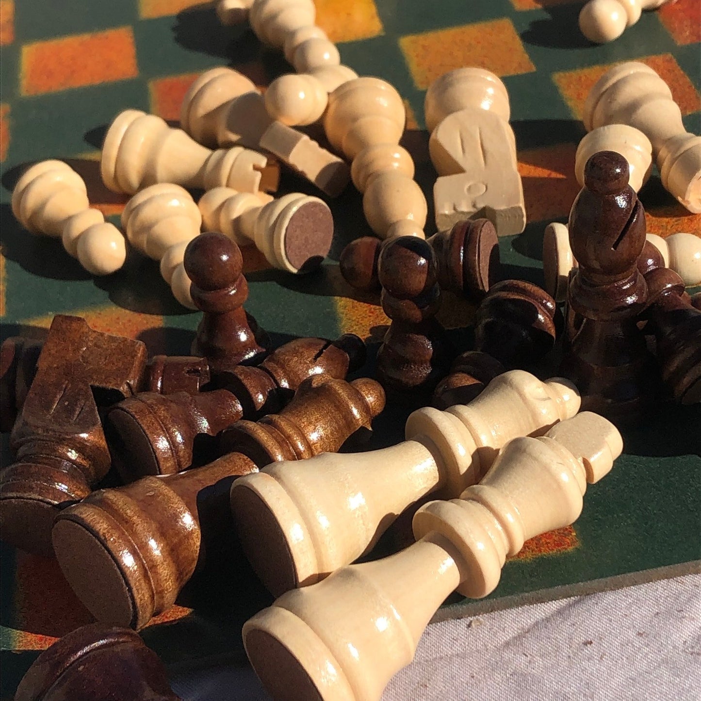 Chess Set - Sunset Green
