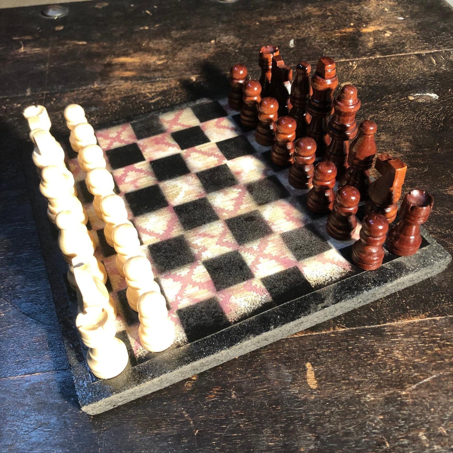Scrapbook Chess Set - Faded Pattern