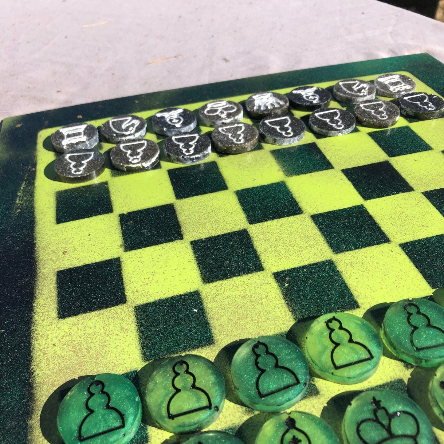 Chess Set - Sheen Green Edition